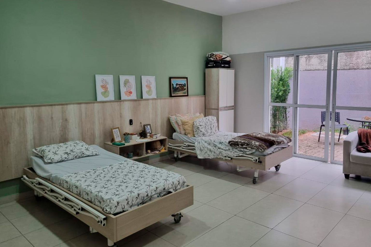 Quarto adaptado da Casa de Repouso Vila Serenitá